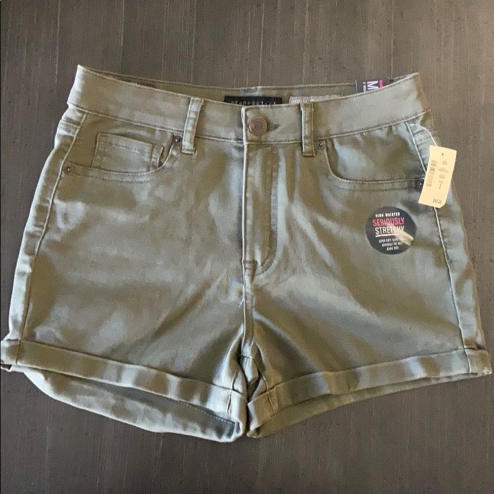 Aeropostale High Waisted Super Stretch Shorts
